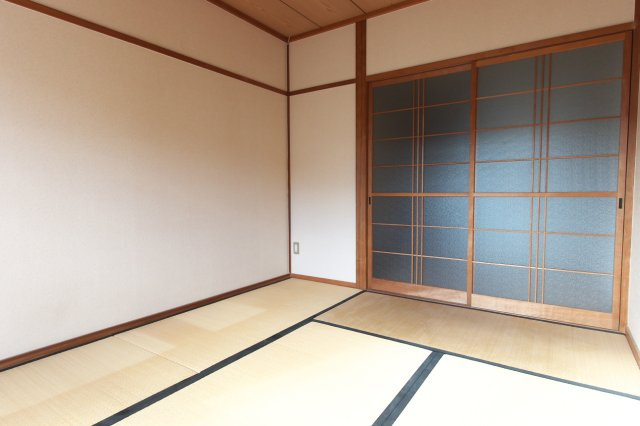 サンハイツ広の和室