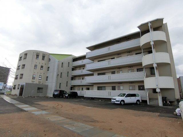 マンションもえぎ