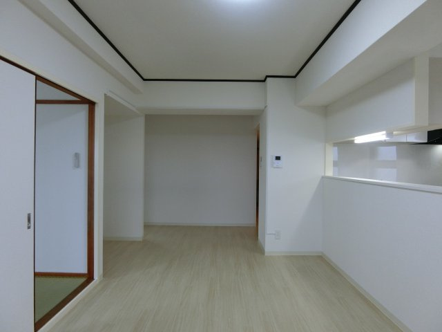 マンションもえぎの洋室