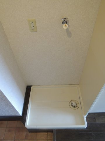 J・Kビルの設備|室内洗濯機置場【J・Kビル】