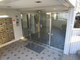 【エントランス】