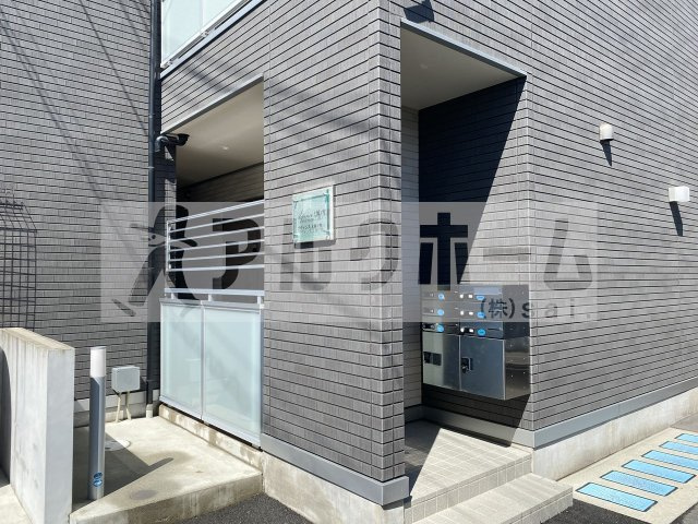 Avance土師ノ里のエントランス