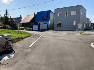 【周辺】 | 岩見沢市幌向南3-4 | 北東側の道路です♪