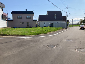 【周辺】 | 岩見沢市幌向南3-4 | 北西側の道路です♪