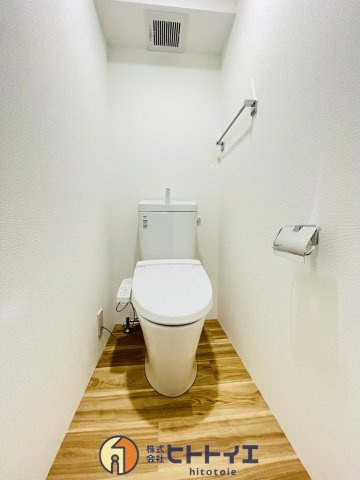 RENATUS CALERO(リナトゥス カレロ)のトイレ|シンプルで使いやすいトイレです