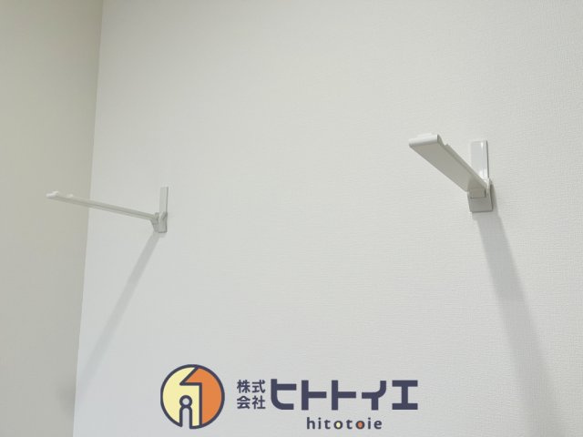 RENATUS CALERO(リナトゥス カレロ)の設備|洗濯物や洋服掛けなど利用できます。