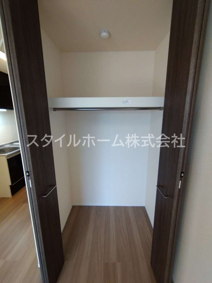 【収納】 | ＲＩＮＧ　ＳＥＬＥＣＴ | 別部屋写真です。