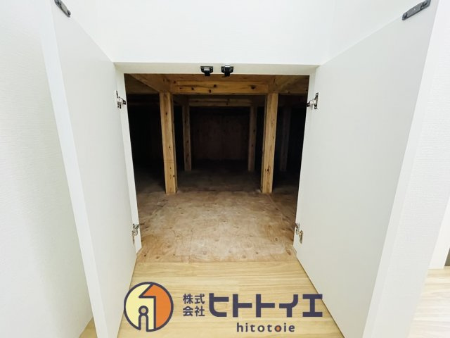RENATUS CALERO(リナトゥス カレロ)の収納