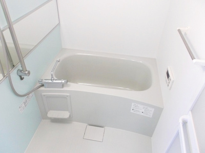 【浴室】 | ヴィヴァーチェ