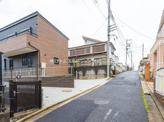 【前面道路含む現地写真】