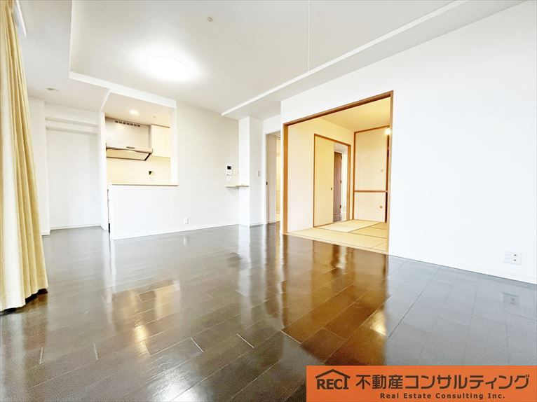 リビオ六甲高羽サニースクエアの外観|東南向き陽当り良好