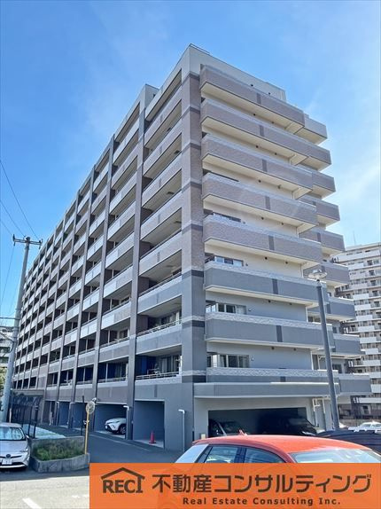 リビオ六甲高羽サニースクエアの外観