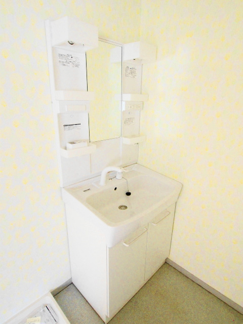 サニーハイム洋光 A棟の洗面所