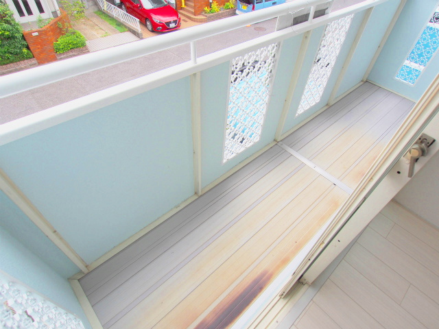 サニーハイム洋光 A棟のバルコニー