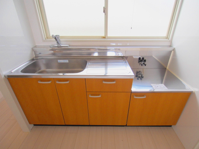 サニーハイム洋光 A棟のキッチン