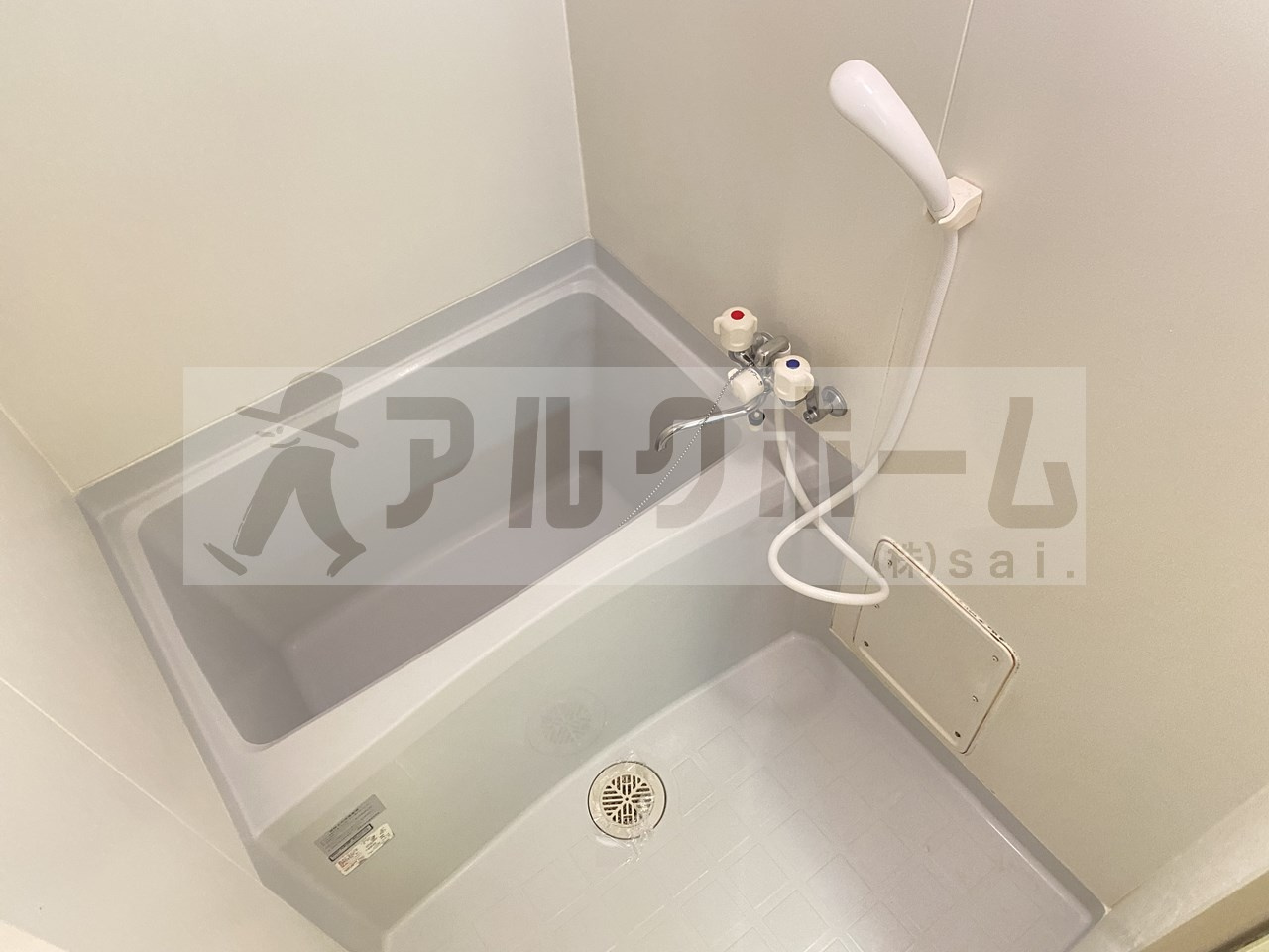 アンプルールフェールREALIF(リアライフ)の浴室