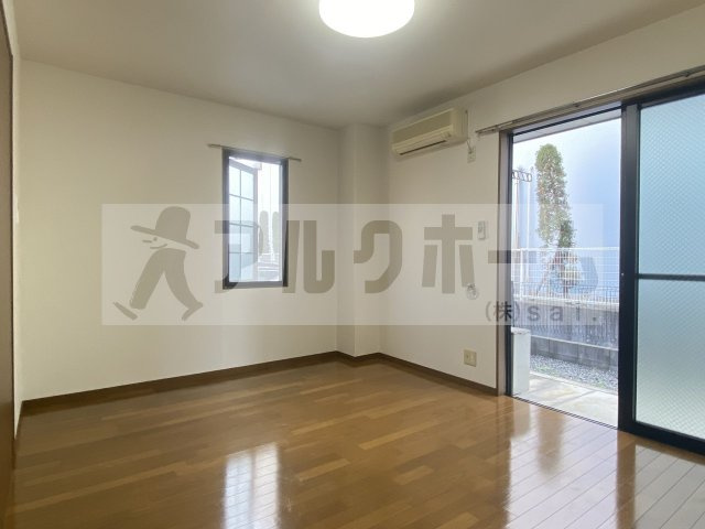 アンプルールフェールREALIF(リアライフ)の洋室