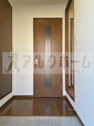 アンプルールフェールREALIF(リアライフ)の玄関