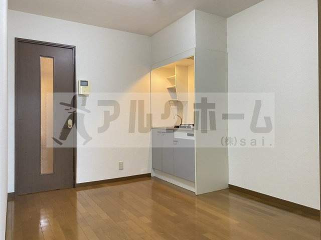 アンプルールフェールREALIF(リアライフ)の居間・リビング