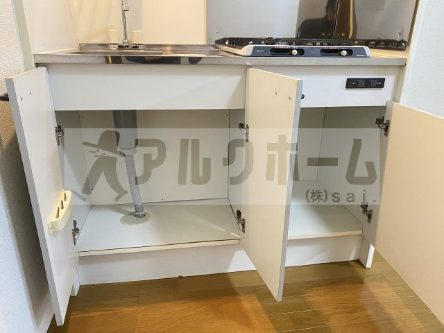 アンプルールフェールREALIF(リアライフ)のキッチン