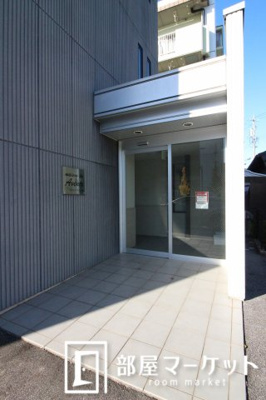 【エントランス】 | メゾン　ド　アベニール