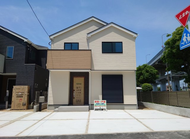 ケイアイ Fit－フィット－小倉南区下城野2丁目3期　【小倉南区　新築戸建て】の外観|落ち着いた色合いの外観です♪　【小倉南区　新築戸建て】