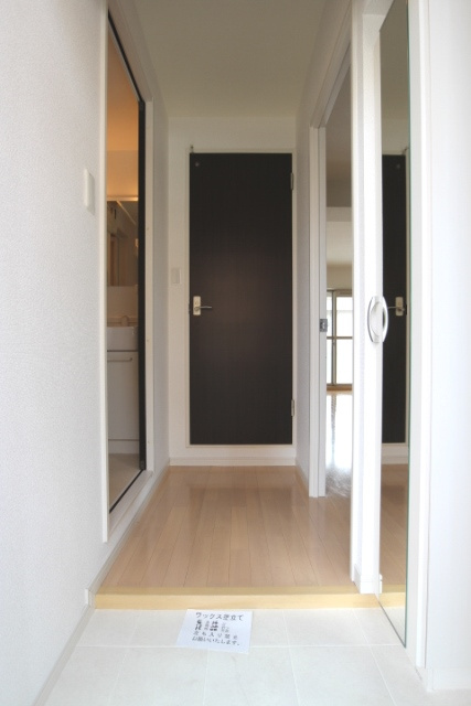 ケープラスの玄関|落ち着いた玄関です