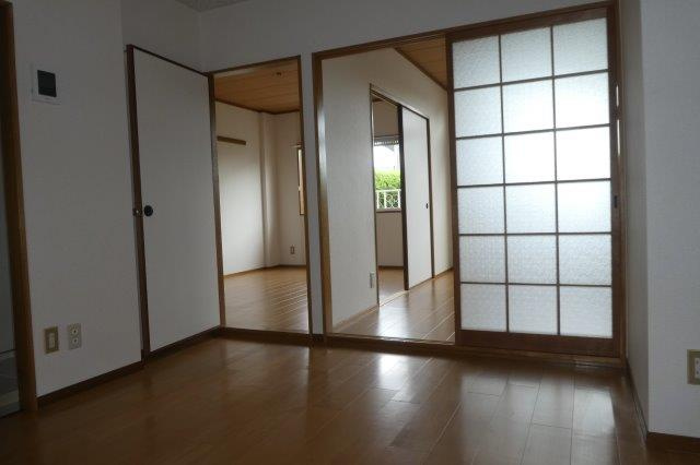 エルディム倉敷Aのキッチン|ダイニングキッチン