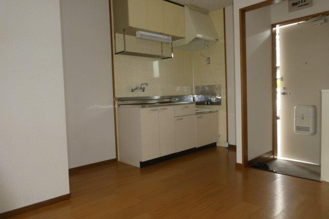 エルディム倉敷Aの内装|ダイニングキッチン