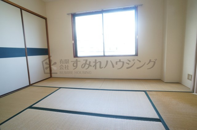 サンハイツ坂末の和室