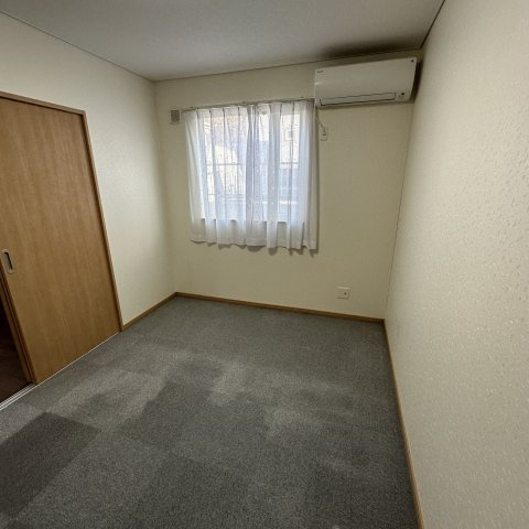 リヴァーハイツ輪西