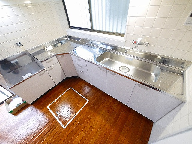 二名３丁目貸家のキッチン|キッチンです