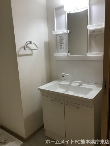 プレステージア本荘の独立洗面台