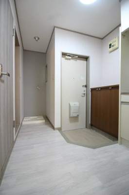 【玄関】 | フォレスト・ホーム