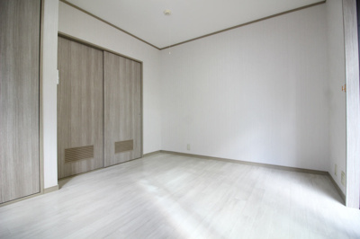 【寝室】 | フォレスト・ホーム