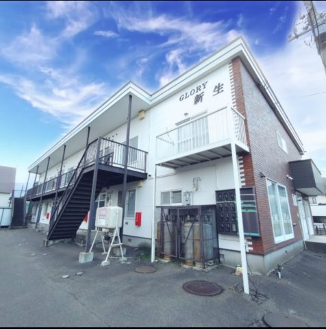 グローリー新生の外観