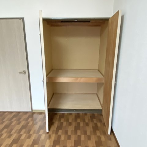 グローリー新生の収納