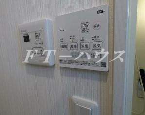 ヴィラ イルマーレの洗面所