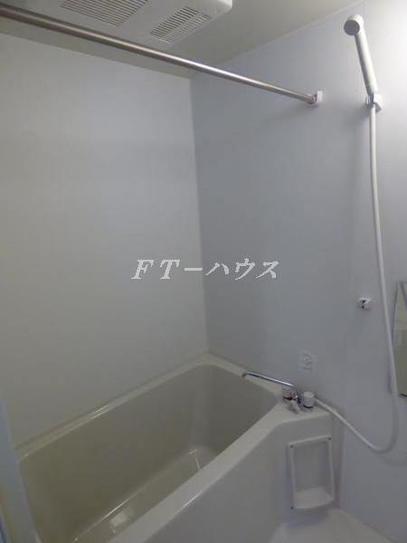 ヴィラ イルマーレの浴室