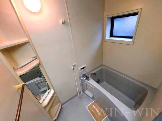 iホームTOWN 弐番館の浴室