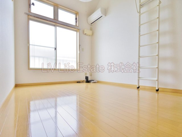 サンクレスト小平の居間・リビング