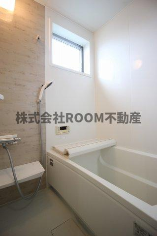 REVE　B棟の浴室|コンパクトで使いやすいお風呂です