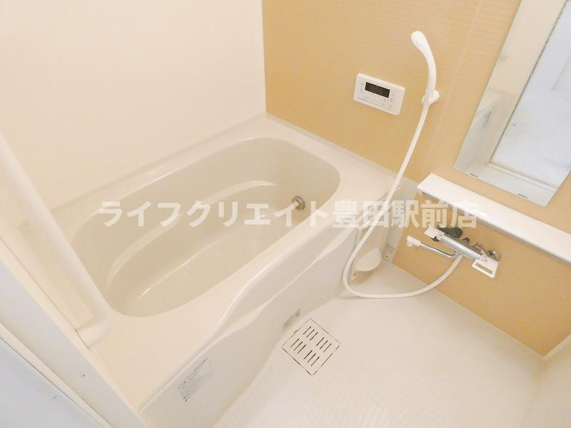 パインメルヴェージュの浴室