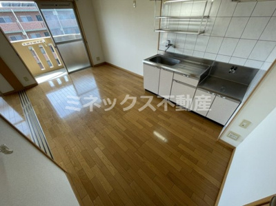 【キッチン】 | フェニックスマンションB | 同タイプのお部屋の写真。現況を優先します。