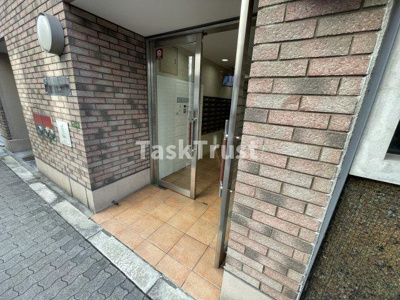 【エントランス】 | コンフォール南森町