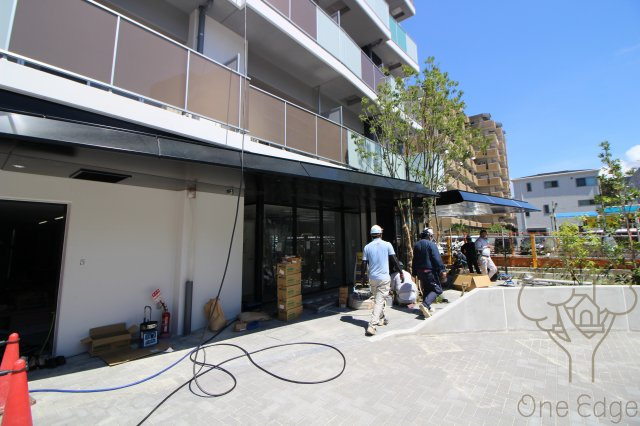 シティカレント新大阪のエントランス