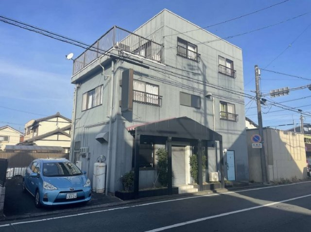 十軒町東洋店舗の外観