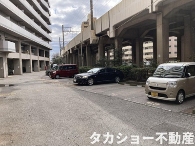 【駐車場】 | ロイヤルステージ本千葉 | 駐車場の用意があります