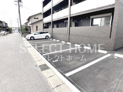 【駐車場】 | スターシード | 駐車場があります