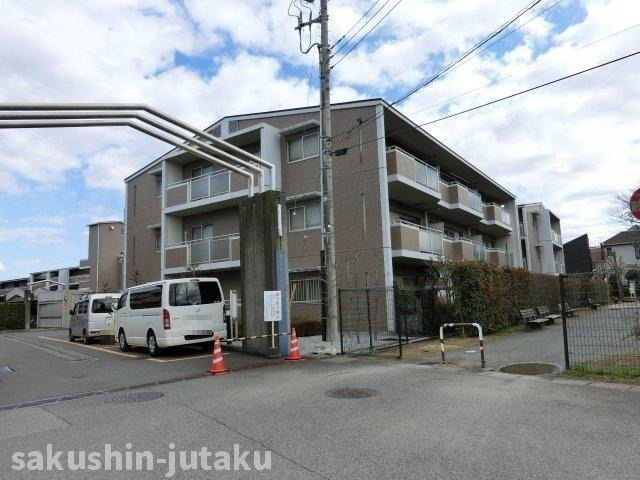 ジークレフ八千代中央の外観|専有78.32㎡のゆったり３LDK　東南向きバルコニー　３階建３階部分　最上階　エレベーター付き　内装一部リフォーム渡し